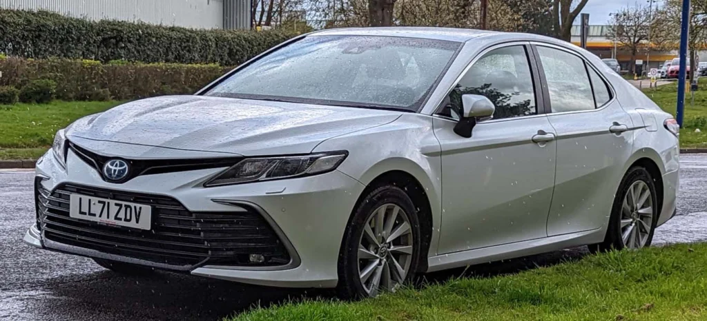 2021 toyota camry light gray