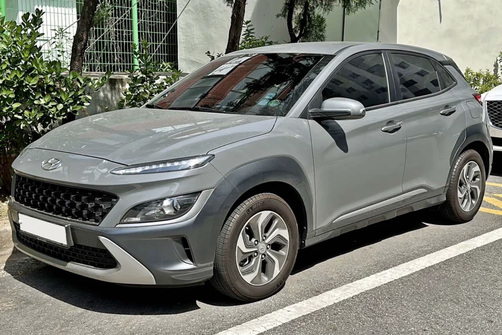 gray hyundai kona hybrid