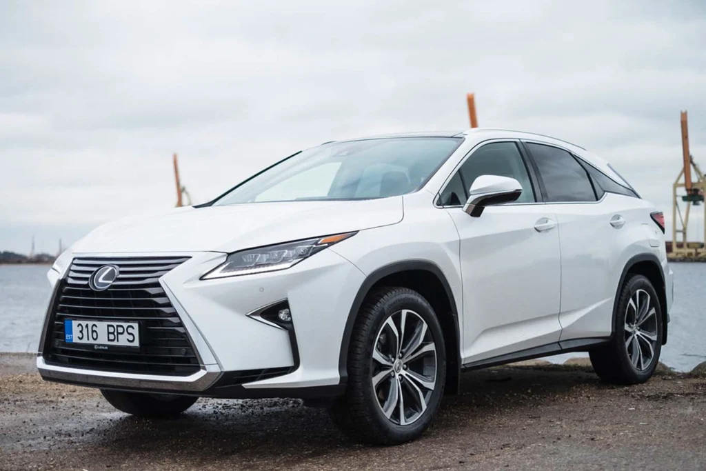 white 2016 lexus RX